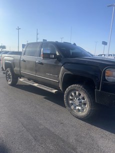 Used 2015 GMC Sierra 2500 Denali w/ Duramax Plus Package