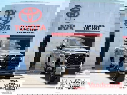 New 2025 Toyota Tundra SR5