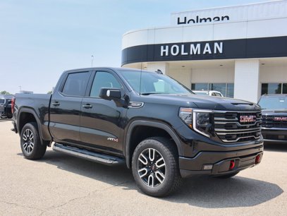 New 2025 GMC Sierra 1500 AT4 w/ Technology Package