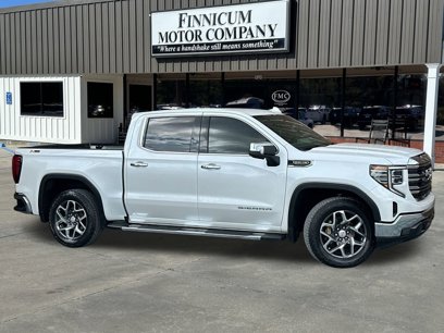 Used 2024 GMC Sierra 1500 SLT w/ SLT Premium Package