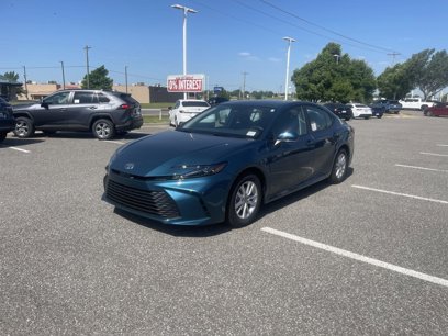 New 2025 Toyota Camry LE