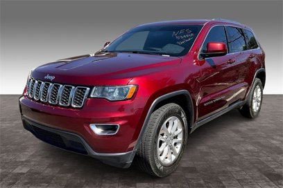 Used 2021 Jeep Grand Cherokee Laredo