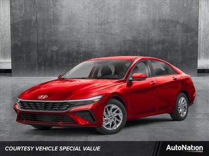 New 2025 Hyundai Elantra SEL