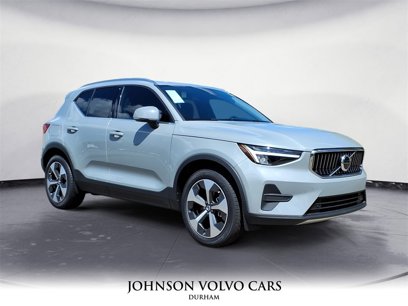 New 2025 Volvo XC40 B5 Core w/ Protection Package Premier