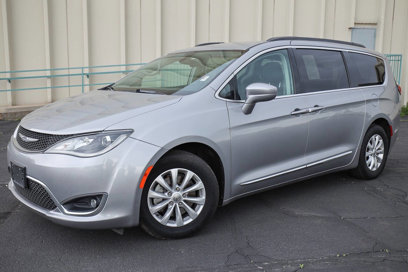 Used 2017 Chrysler Pacifica Touring-L