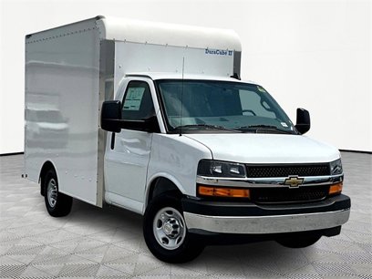 New 2025 Chevrolet Express 3500 w/ Power Convenience Package