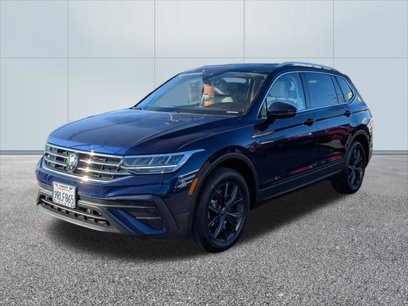 Certified 2024 Volkswagen Tiguan SE