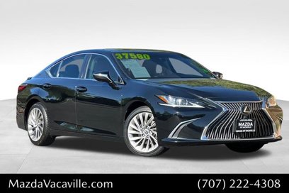 Used 2021 Lexus ES 350 Luxury w/ Accessory Package 2