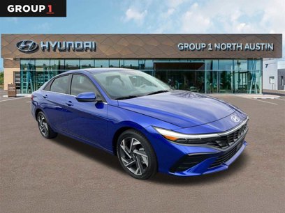 New 2025 Hyundai Elantra SEL