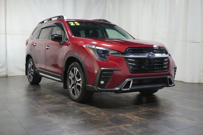 Used 2025 Subaru Ascent Touring w/ Popular Package #2
