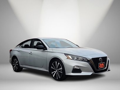 Used 2022 Nissan Altima 2.5 SR