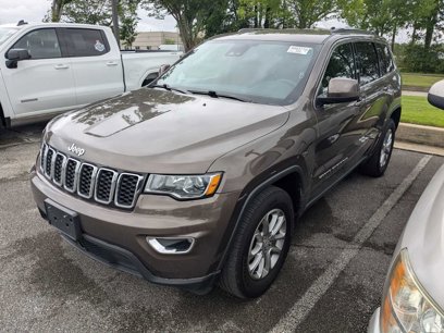 Used 2021 Jeep Grand Cherokee Laredo