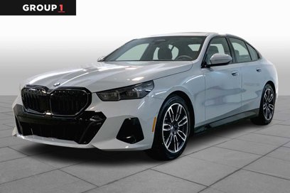 New 2025 BMW 530i xDrive w/ M Sport Package