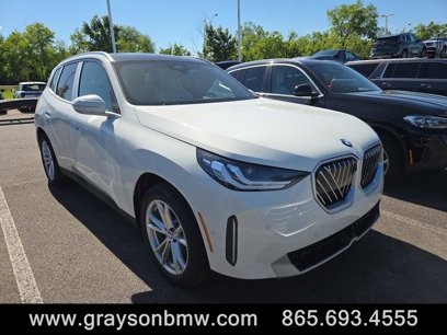 New 2025 BMW X3 xDrive30i w/ Premium Package