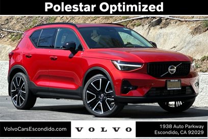 New 2025 Volvo XC40 B5 Ultra