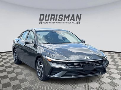 Used 2025 Hyundai Elantra SEL