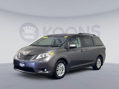 Used 2016 Toyota Sienna XLE