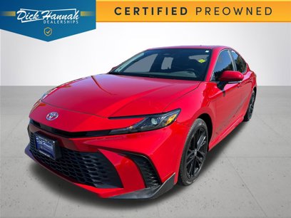 Used 2025 Toyota Camry SE w/ Convenience Package