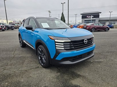 Used 2025 Nissan Kicks SR w/ SR Premium Package