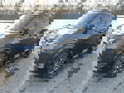 New 2025 Nissan Pathfinder SV