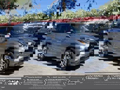 Used 2023 Toyota Highlander Limited