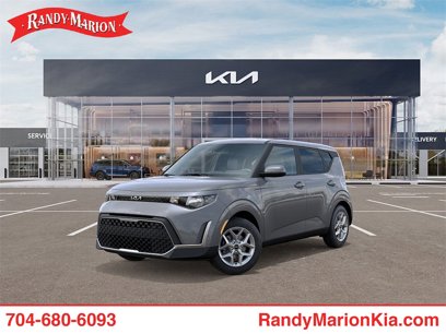 New 2025 Kia Soul LX