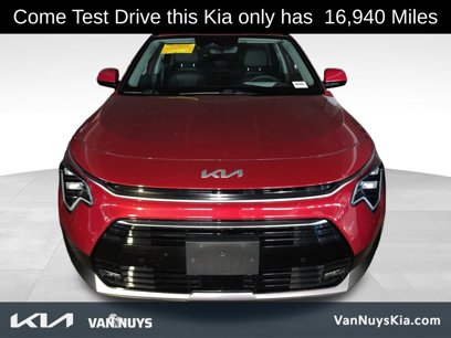 Used 2023 Kia Niro SX Touring