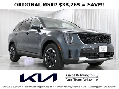 New 2025 Kia Sorento S