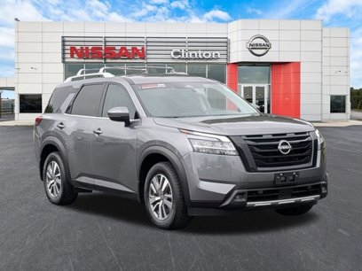 Certified 2023 Nissan Pathfinder SL w/ Lighting Package (N92)