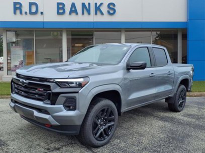 New 2025 Chevrolet Colorado Z71 w/ Z71 Convenience Package 2