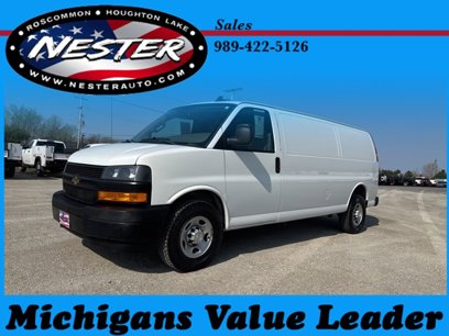 Used 2018 Chevrolet Express 3500 Extended