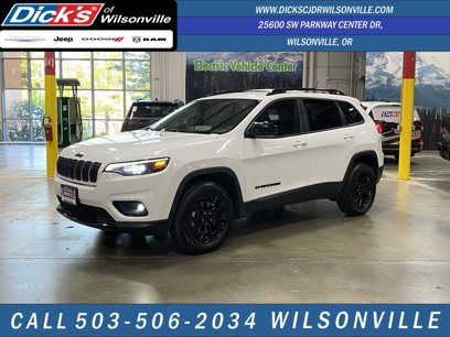 Used 2023 Jeep Cherokee Altitude Lux