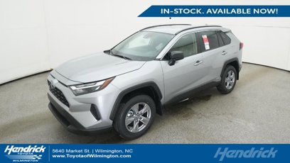 New 2025 Toyota RAV4 LE