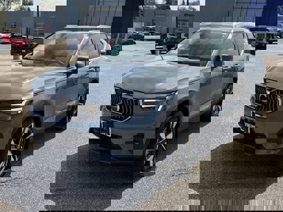 Certified 2023 Volvo XC40 B5 Plus w/ Driver Assist Package