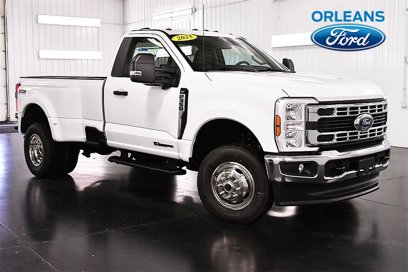 New 2025 Ford F350 XLT