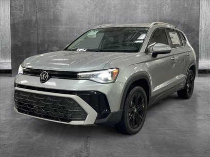 New 2025 Volkswagen Taos SE