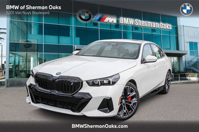 New 2025 BMW i5 eDrive40i w/ M Sport Package