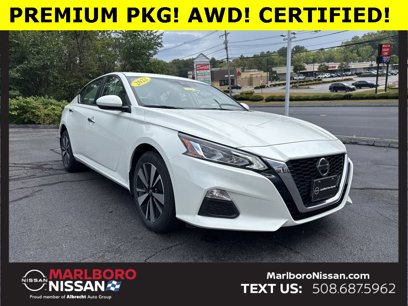 Certified 2022 Nissan Altima 2.5 SV w/ SV Premium Package
