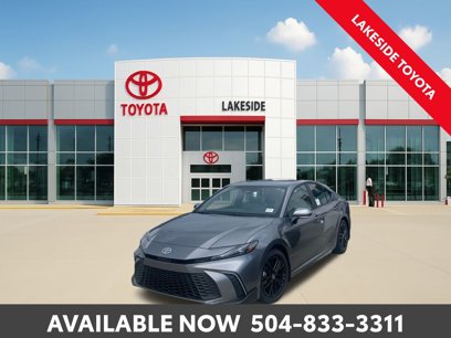 New 2025 Toyota Camry SE