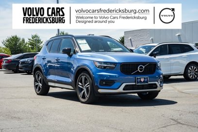 Used 2021 Volvo XC40 T5 R-Design