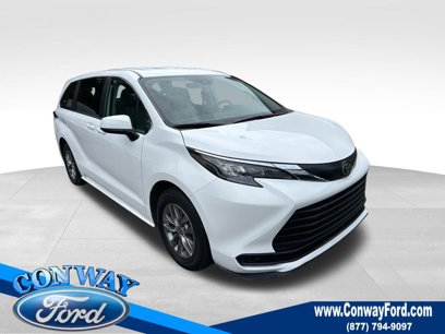 Used 2024 Toyota Sienna LE