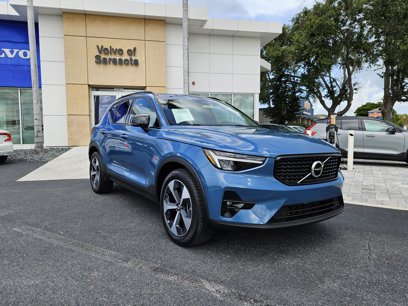 Certified 2023 Volvo XC40 B5 Plus w/ Protection Package Premier