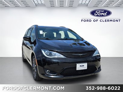 Used 2019 Chrysler Pacifica Limited w/ Advanced Safetytec Group