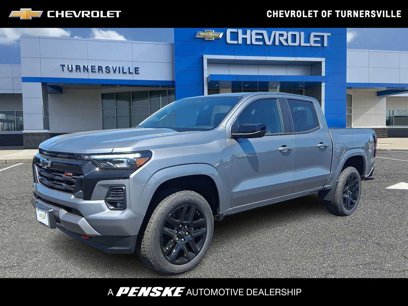 New 2025 Chevrolet Colorado Z71 w/ Z71 Convenience Package 2