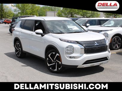 Used 2024 Mitsubishi Outlander SE