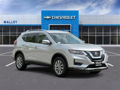 Used 2018 Nissan Rogue SV w/ Premium Package