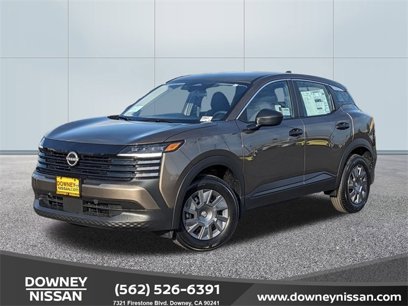New 2025 Nissan Kicks S