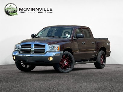 Used 2005 Dodge Dakota SLT