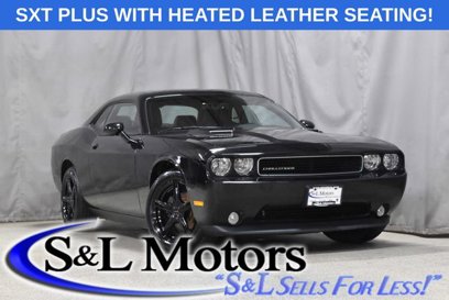 Used 2014 Dodge Challenger SXT Plus