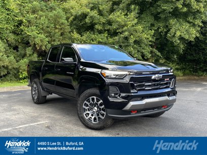 Used 2024 Chevrolet Colorado Z71 w/ Z71 Convenience Package 2